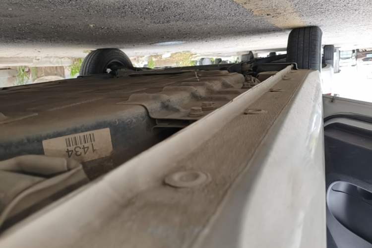 Used Wuling Hongguang MINIEV 2024 3rd Generation 215km Advanced Version Left Side Sill