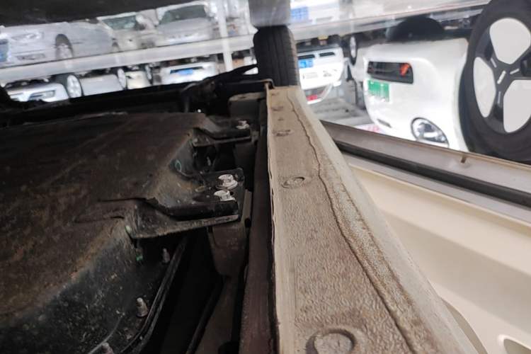 Used Wuling Hongguang MINIEV 2024 3rd Generation 215km Youth Edition Left Side Sill