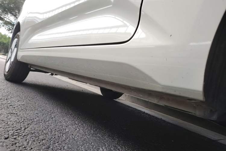 Used Wuling Hongguang MINIEV 2024 3rd Generation 215km Advanced Version Left Side Sill