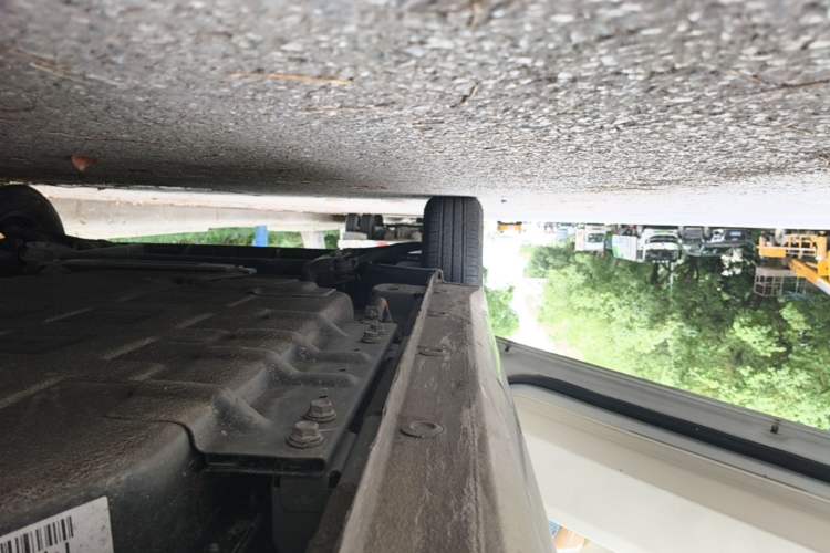 Used Wuling Hongguang MINIEV 2024 3rd Generation 215km Advanced Version Left Side Sill