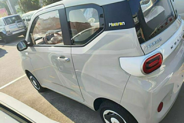 Used Wuling Hongguang MINIEV 2024 3rd Generation 215km Youth Edition Left Side Sill