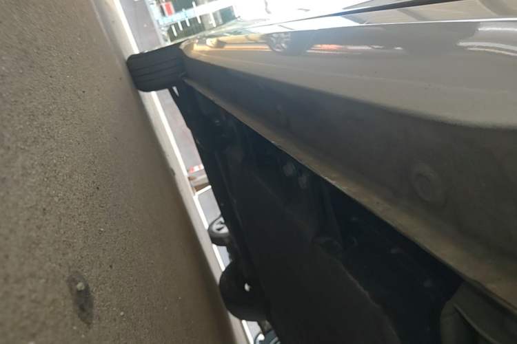 Used Wuling Hongguang MINIEV 2024 3rd Generation 215km Advanced Version Left Side Sill