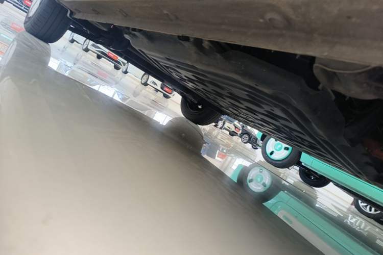 Used Wuling Hongguang MINIEV 2024 3rd Generation 215km Advanced Version Left Side Sill