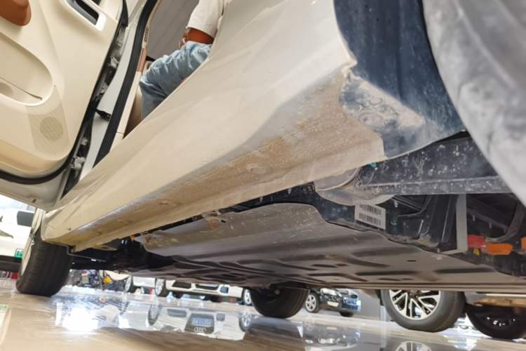 Used Wuling Hongguang MINIEV 2024 3rd Generation 215km Youth Edition Left Side Sill