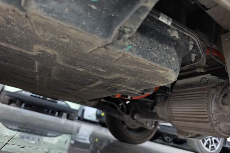 Used Wuling Hongguang MINIEV 2024 3rd Generation 215km Youth Edition Left Side Sill