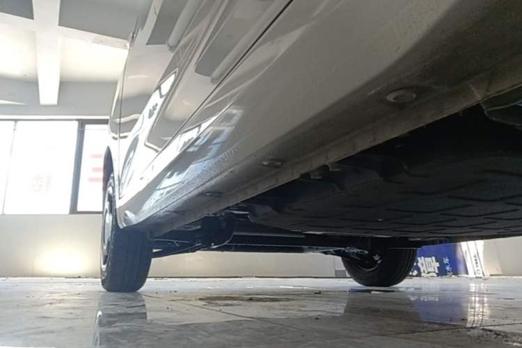 Used Wuling Hongguang MINIEV 2024 3rd Generation 215km Youth Edition Left Side Sill