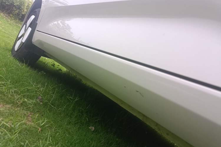 Used Wuling Hongguang MINIEV 2024 3rd Generation 215km Advanced Version Left Side Sill