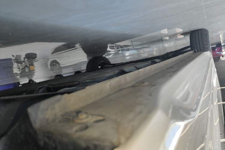 Used Wuling Hongguang MINIEV 2024 3rd Generation 215km Youth Edition Left Side Sill