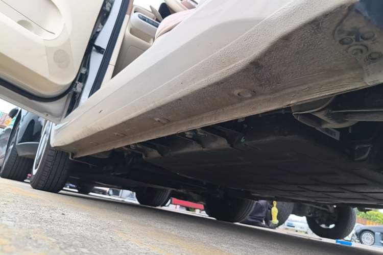 Used Wuling Hongguang MINIEV 2024 3rd Generation 215km Youth Edition Left Side Sill