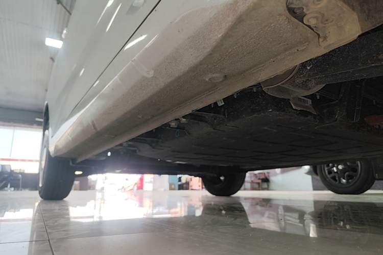 Used Wuling Hongguang MINIEV 2024 3rd Generation 215km Youth Edition Left Side Sill
