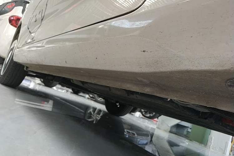 Used Wuling Hongguang MINIEV 2024 3rd Generation 215km Youth Edition Left Side Sill