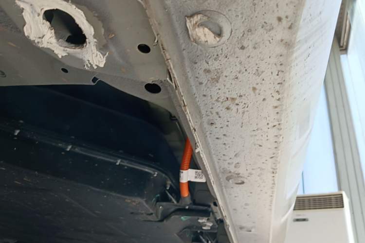 Used Wuling Hongguang MINIEV 2024 3rd Generation 215km Youth Edition Left Side Sill