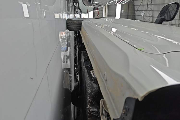 Used Wuling Hongguang MINIEV 2024 3rd Generation 170 km Left Side Sill