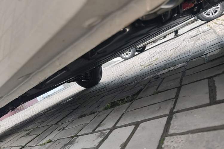 Used Wuling Hongguang MINIEV 2024 3rd Generation 215km Youth Edition Left Side Sill