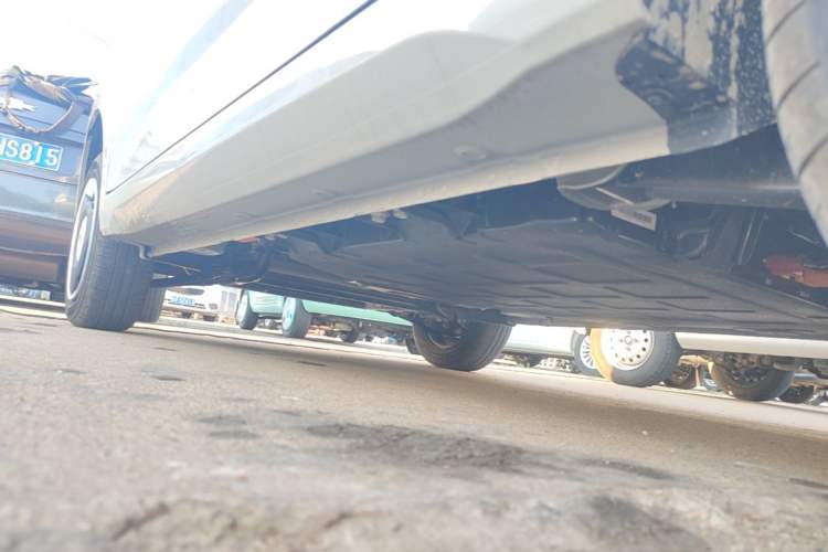 Used Wuling Hongguang MINIEV 2024 3rd Generation 215km Youth Edition Left Side Sill
