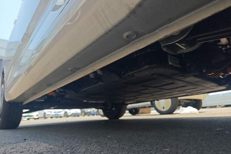 Used Wuling Hongguang MINIEV 2024 3rd Generation 215km Youth Edition Left Side Sill