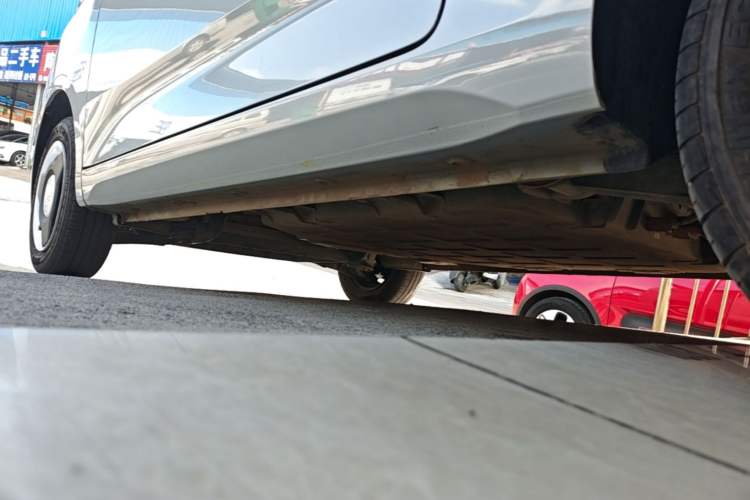 Used Wuling Hongguang MINIEV 2024 3rd Generation 215km Youth Edition Left Side Sill