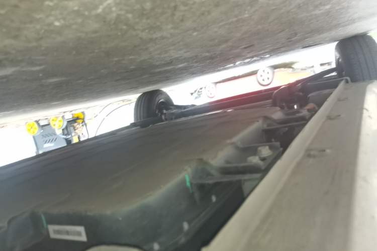 Used Wuling Hongguang MINIEV 2024 3rd Generation 215km Youth Edition Left Side Sill