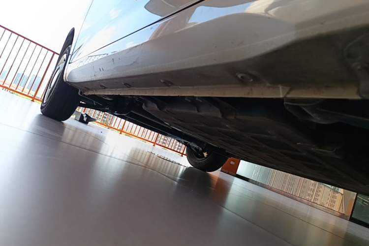 Used Wuling Hongguang MINIEV 2024 3rd Generation 215km Youth Edition Left Side Sill