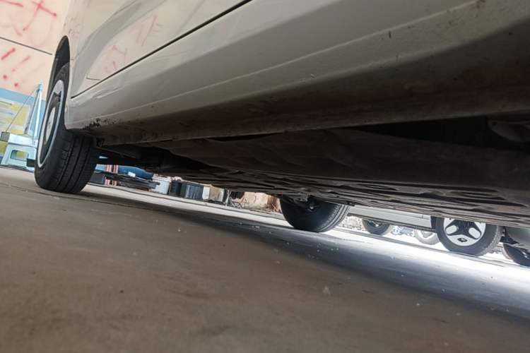 Used Wuling Hongguang MINIEV 2024 3rd Generation 215km Youth Edition Left Side Sill