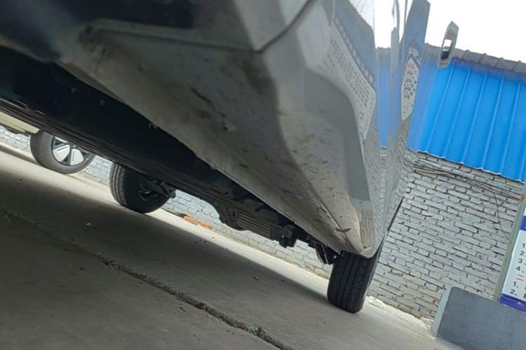 Used Wuling Hongguang MINIEV 2024 3rd Generation 215km Youth Edition Left Side Sill