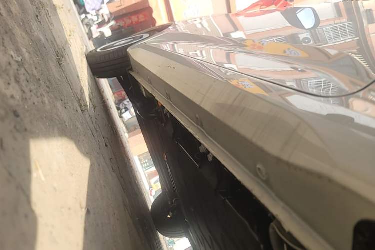 Used Wuling Hongguang MINIEV 2024 3rd Generation 215km Youth Edition Left Side Sill