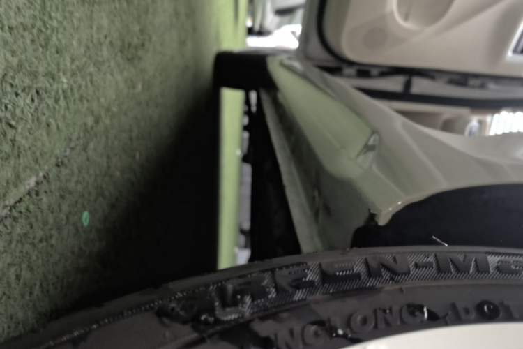 Used Wuling Hongguang MINIEV 2024 3rd Generation 215km Youth Edition Left Side Sill