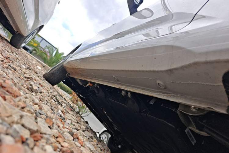 Used Wuling Hongguang MINIEV 2024 3rd Generation 215km Youth Edition Left Side Sill