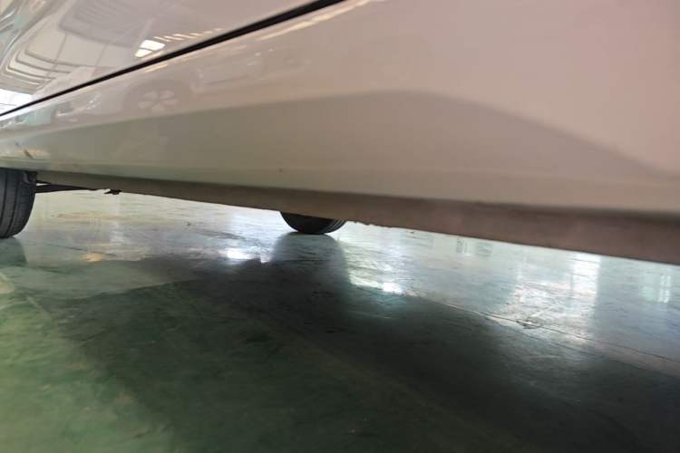 Used Wuling Hongguang MINIEV 2024 3rd Generation 215km Advanced Version Left Side Sill
