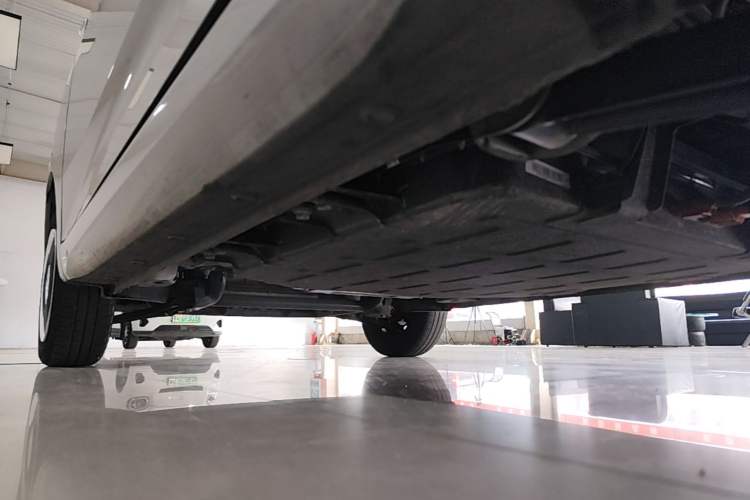 Used Wuling Hongguang MINIEV 2024 3rd Generation 215km Youth Edition Left Side Sill