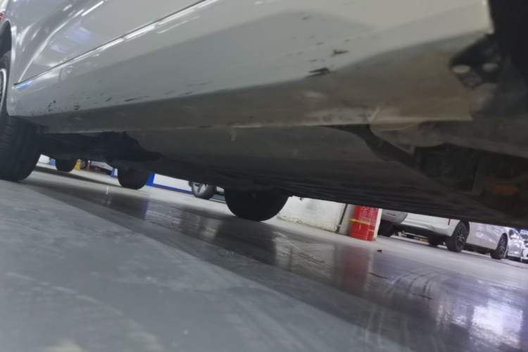 Used Wuling Hongguang MINIEV 2024 3rd Generation 215km Youth Edition Left Side Sill