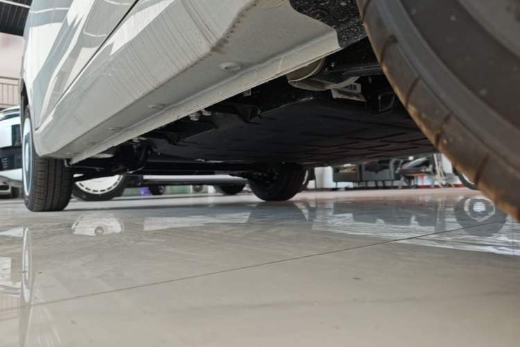 Used Wuling Hongguang MINIEV 2024 3rd Generation 215km Youth Edition Left Side Sill