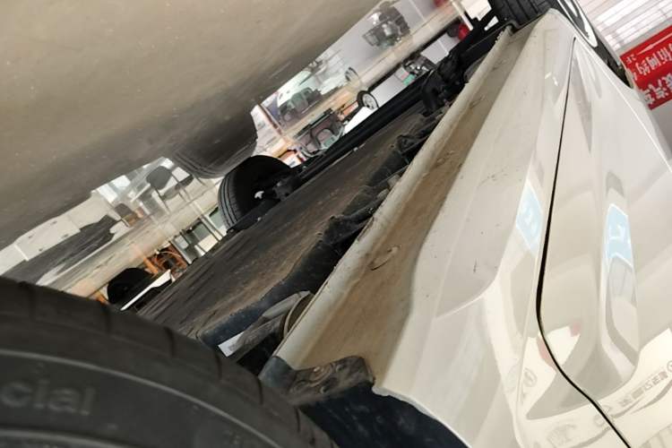 Used Wuling Hongguang MINIEV 2024 3rd Generation 215km Youth Edition Left Side Sill