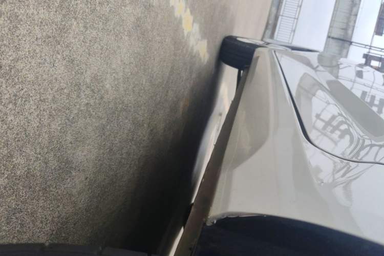 Used Wuling Hongguang MINIEV 2024 3rd Generation 215km Advanced Version Left Side Sill