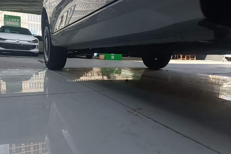 Used Wuling Hongguang MINIEV 2024 3rd Generation 215km Youth Edition Left Side Sill