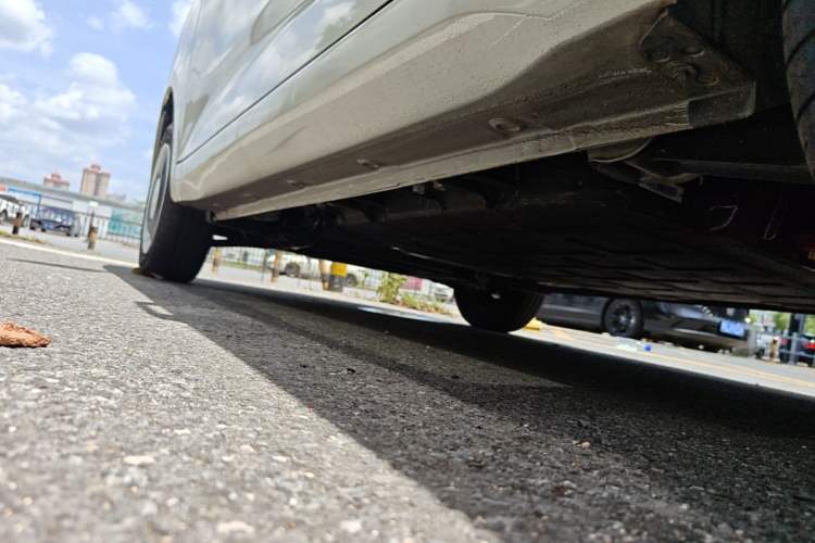 Used Wuling Hongguang MINIEV 2024 3rd Generation 215km Youth Edition Left Side Sill