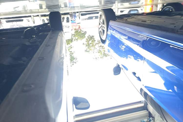 Used Wuling Hongguang MINIEV 2024 3rd Generation 215km Youth Edition Left Side Sill