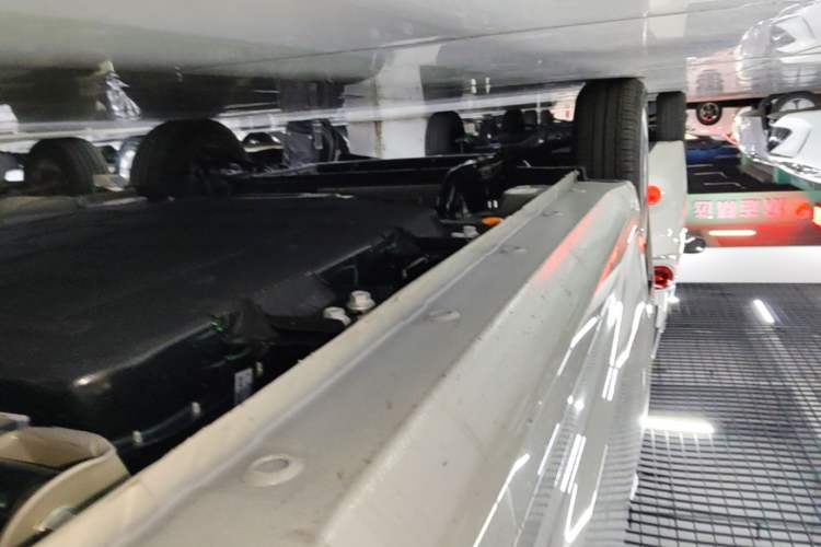 Used Wuling Hongguang MINIEV 2024 3rd Generation 215km Youth Edition Left Side Sill