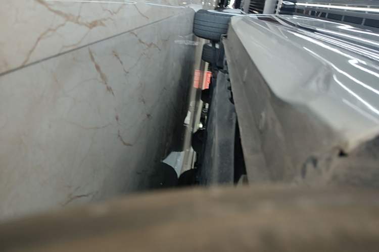 Used Wuling Hongguang MINIEV 2024 3rd Generation 215km Youth Edition Left Side Sill