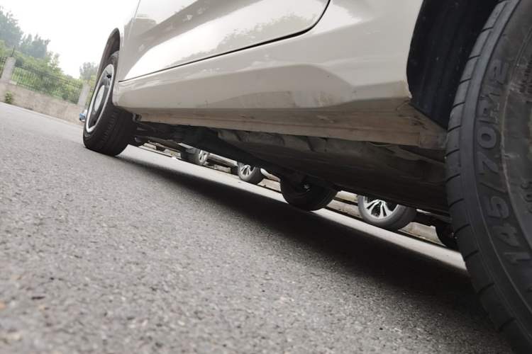 Used Wuling Hongguang MINIEV 2024 3rd Generation 215km Youth Edition Left Side Sill