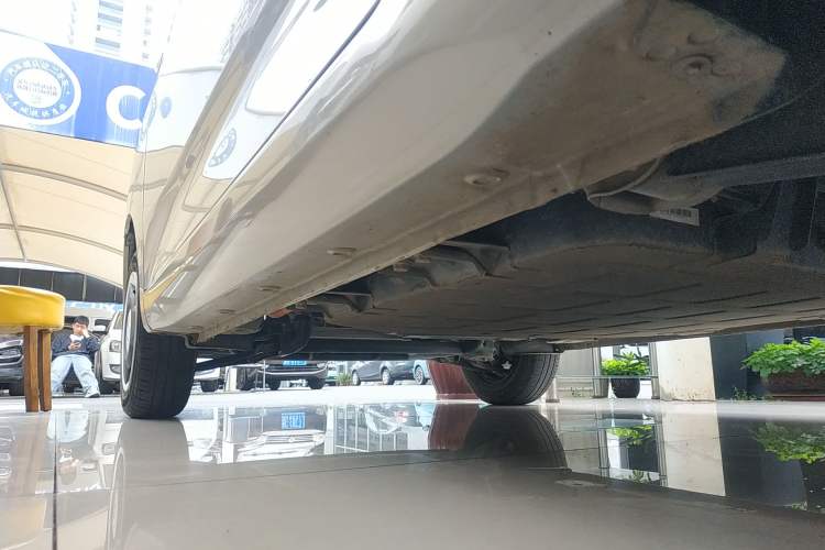 Used Wuling Hongguang MINIEV 2024 3rd Generation 215km Youth Edition Left Side Sill