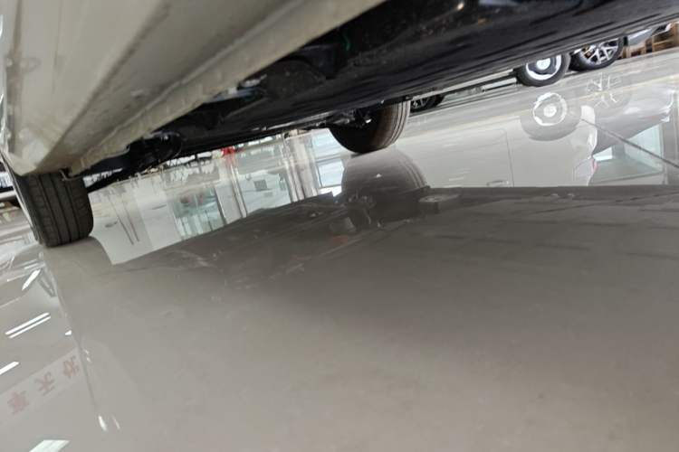 Used Wuling Hongguang MINIEV 2024 3rd Generation 215km Youth Edition Left Side Sill