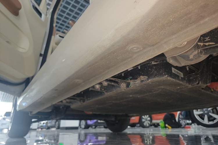 Used Wuling Hongguang MINIEV 2024 3rd Generation 215km Youth Edition Left Side Sill