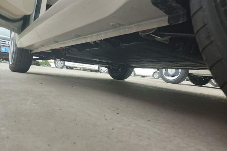 Used Wuling Hongguang MINIEV 2024 3rd Generation 215km Youth Edition Left Side Sill