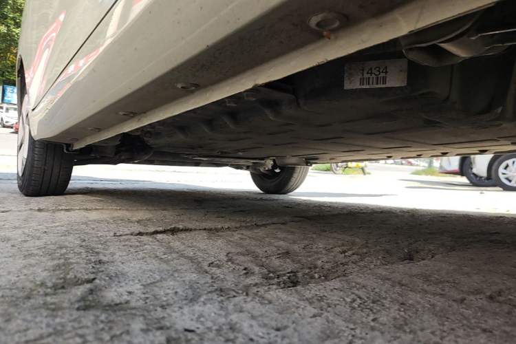 Used Wuling Hongguang MINIEV 2024 3rd Generation 215km Advanced Version Left Side Sill