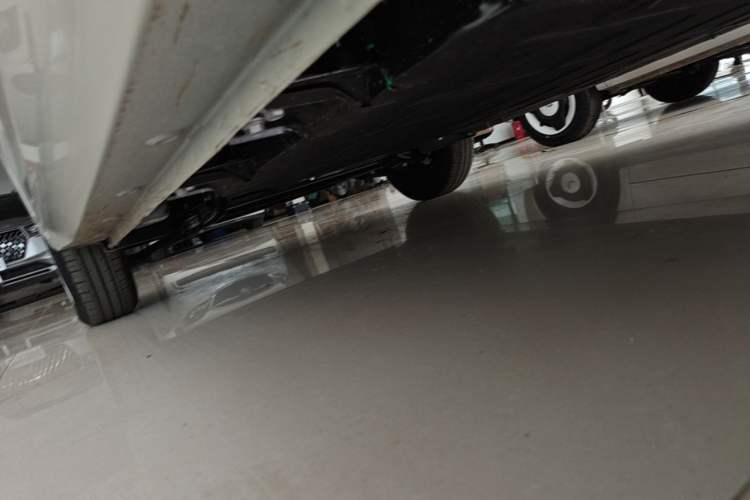 Used Wuling Hongguang MINIEV 2024 3rd Generation 215km Youth Edition Left Side Sill