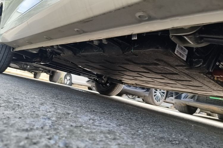 Used Wuling Hongguang MINIEV 2024 3rd Generation 215km Youth Edition Left Side Sill