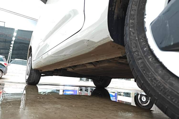 Used Wuling Hongguang MINIEV 2024 3rd Generation 215km Youth Edition Left Side Sill