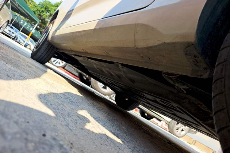 Used Wuling Hongguang MINIEV 2024 3rd Generation 215km Youth Edition Left Side Sill