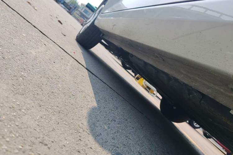 Used Wuling Hongguang MINIEV 2024 3rd Generation 215km Advanced Version Left Side Sill